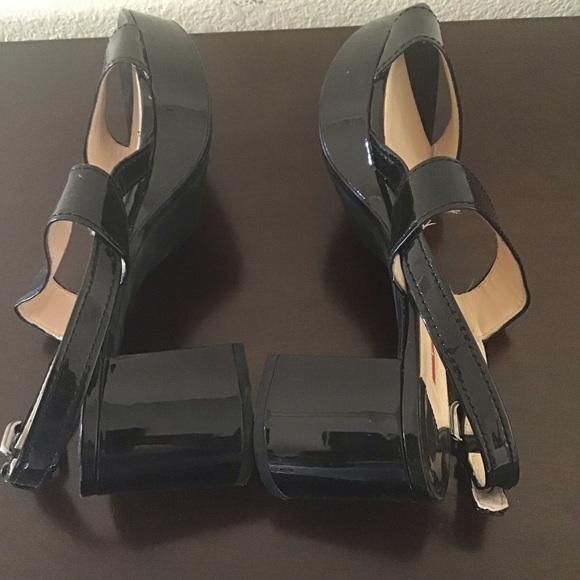 Prada block heel black leather sandals 41 US 11 - Picture 7 of 11